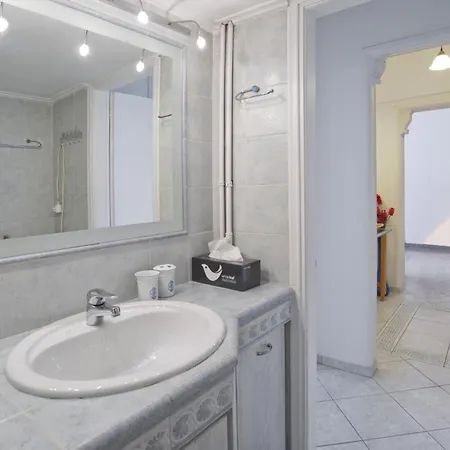 Blue Nest Apartment